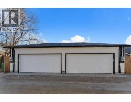 612 22 Avenue NE - photo 47