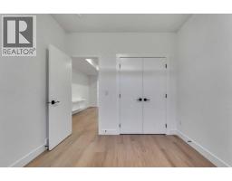 612 22 Avenue NE - photo 44