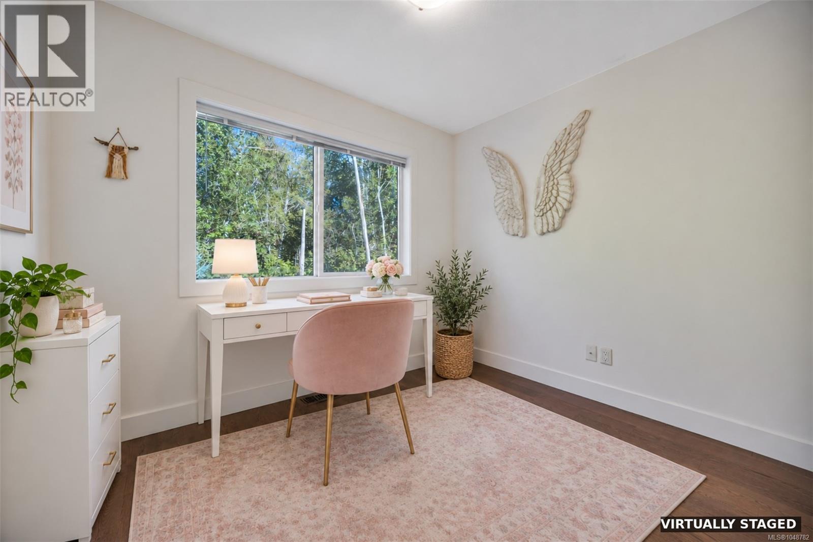 3397 Pinestone Way, Nanaimo