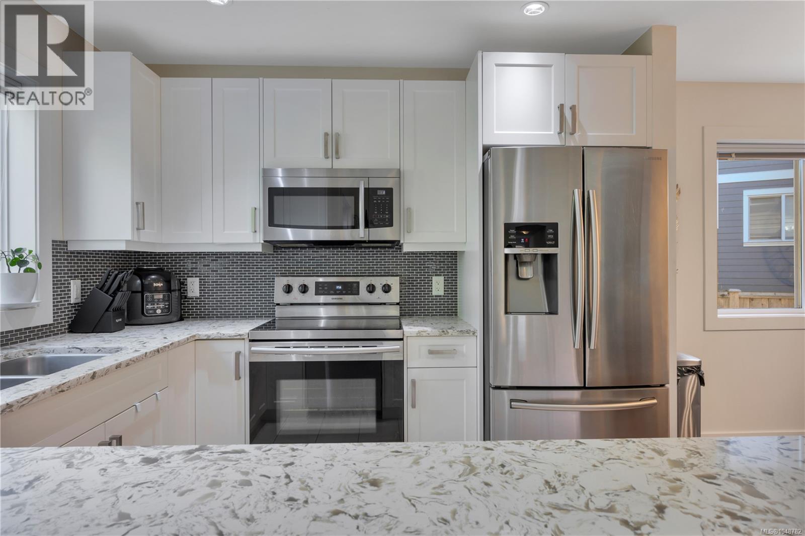 3397 Pinestone Way, Nanaimo