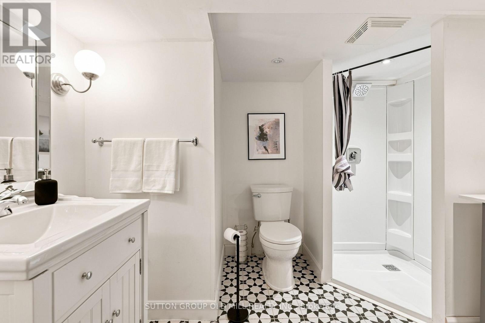 10 QUEENS AVENUE - Image 36