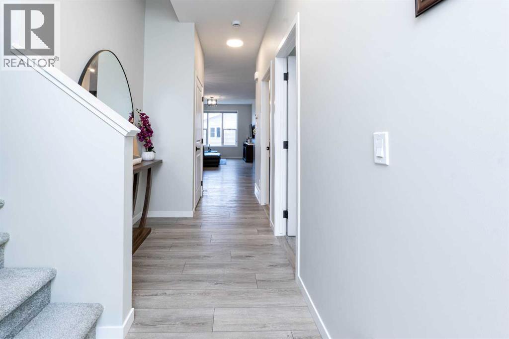 321 Ellen Park - 3