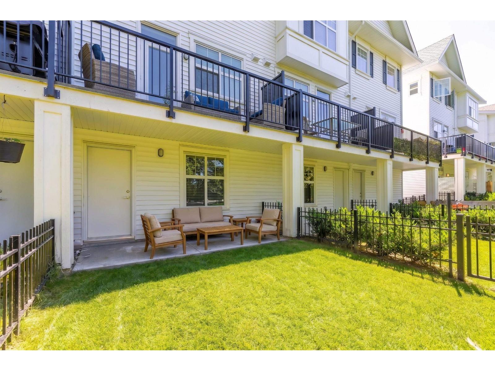54 27735 ROUNDHOUSE DRIVE, Abbotsford