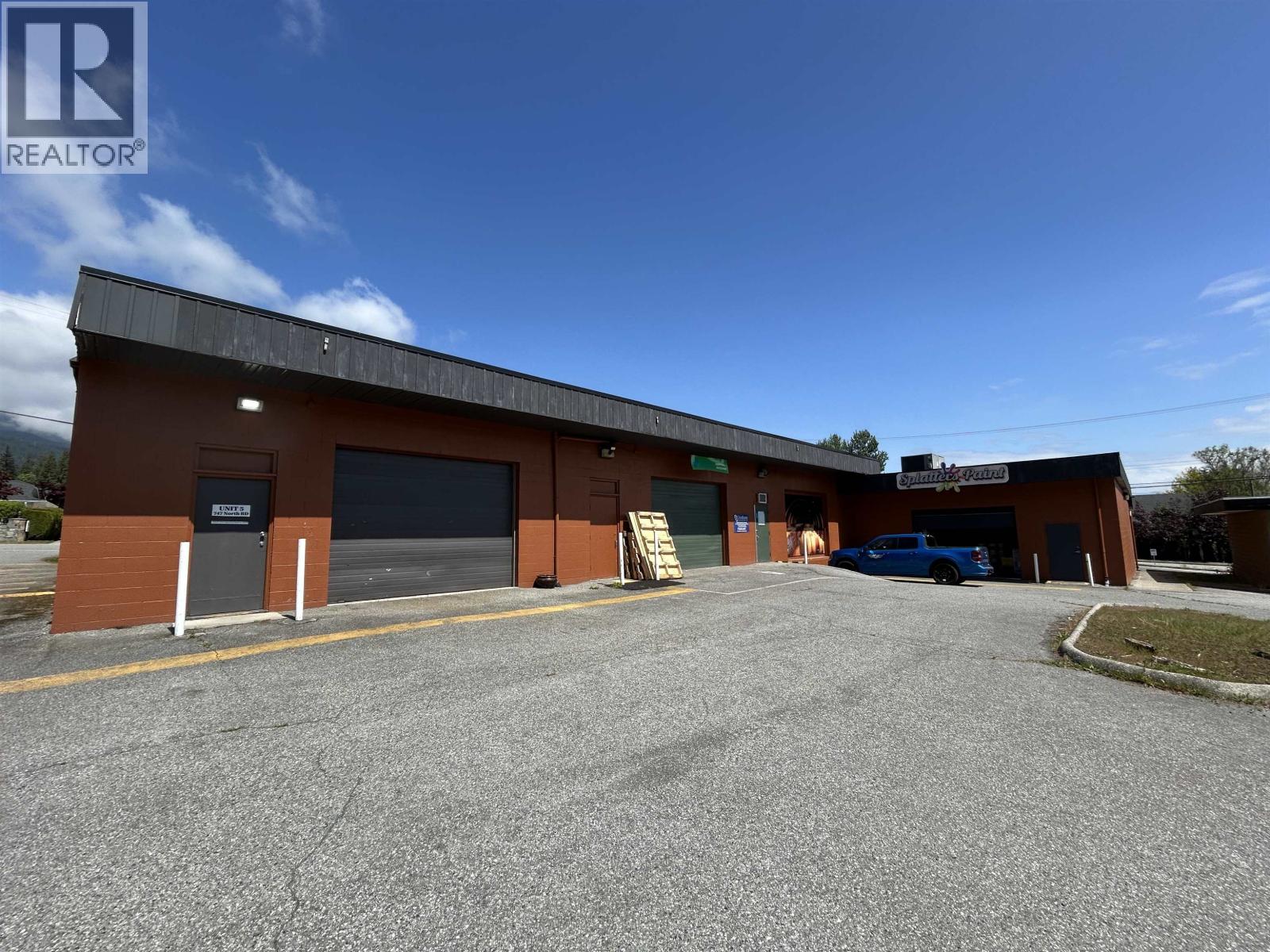 739 & 747 NORTH ROAD, Gibsons