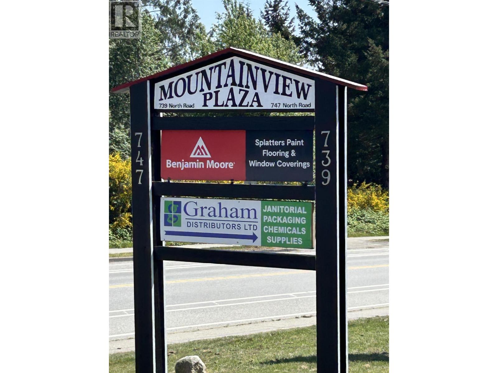 739 & 747 NORTH ROAD, Gibsons