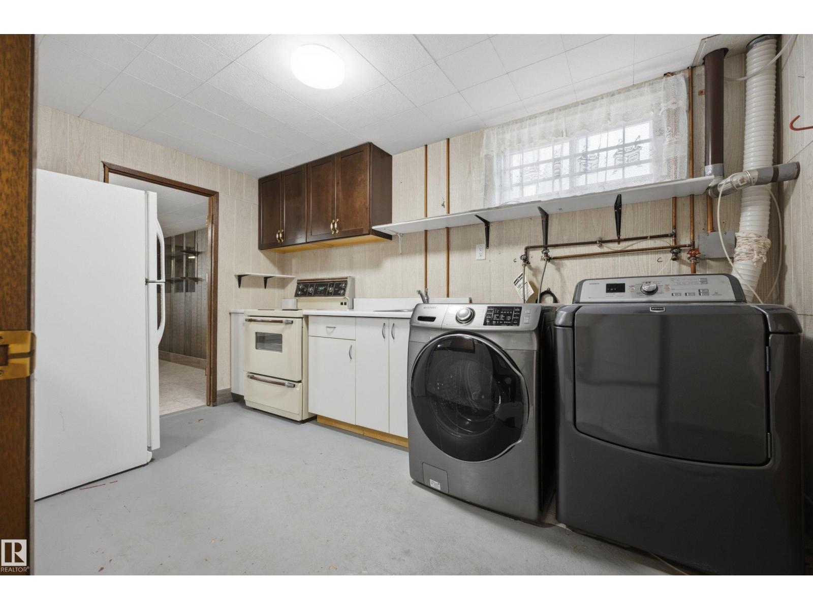 14008 94 ST NW - 32