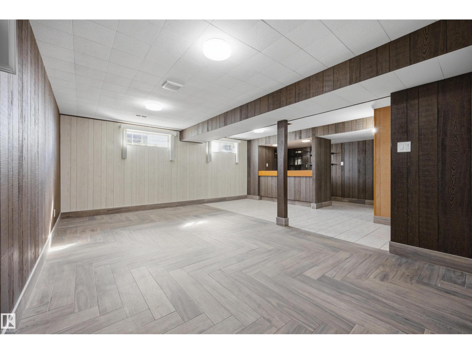 14008 94 ST NW - 37