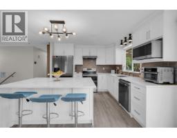 12183 234 Street, Maple Ridge, BC V2X9K9 Photo 12
