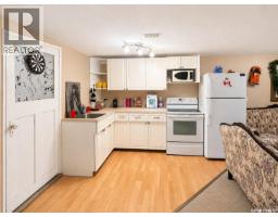 1438 D Avenue N, Saskatoon, SK S7L1P4 Photo 20