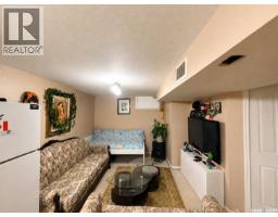 1438 D Avenue N, Saskatoon, SK S7L1P4 Photo 22