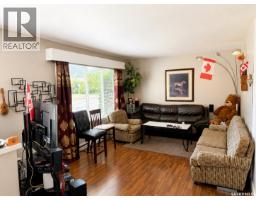 4pc Bathroom - 1438 D Avenue N, Saskatoon, SK S7L1P4 Photo 6