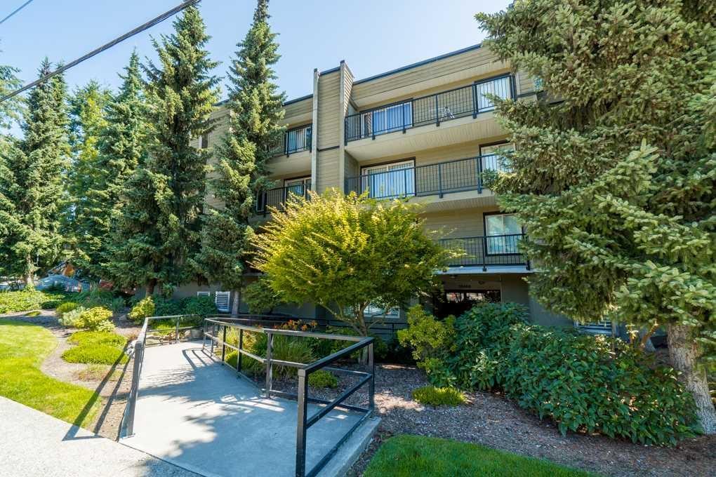 107 10468 148TH STREET, Surrey — photo 1