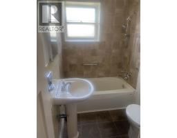 8 Orchard Road, Kentville, NS B4N1R8 Photo 8