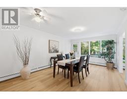 4pc Bathroom - 5537 Atlantic Street Street, South End, NS B3H1G6 Photo 9