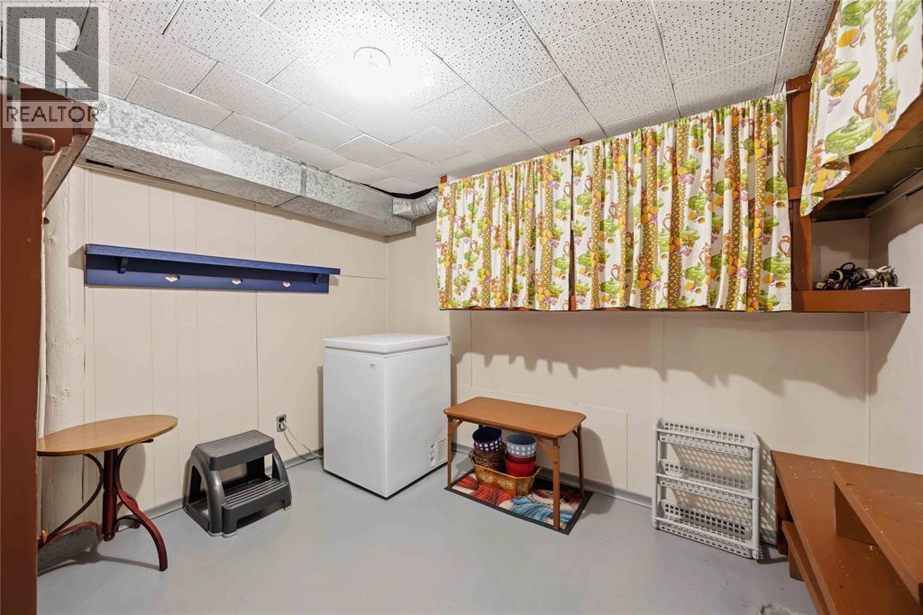 873 Michigan AVENUE - Image 34