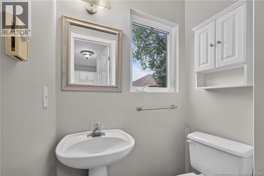 264 Glencairn - Image 17