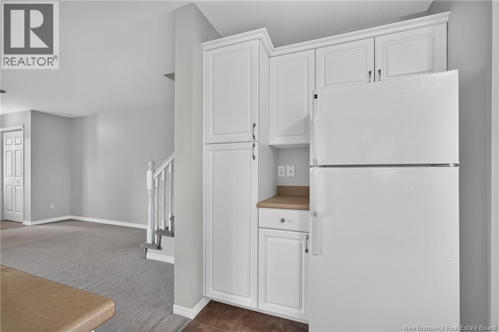 264 Glencairn - Image 24