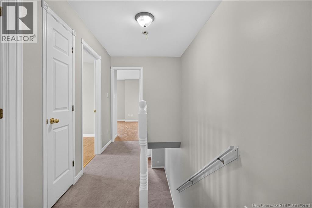 264 Glencairn - 27