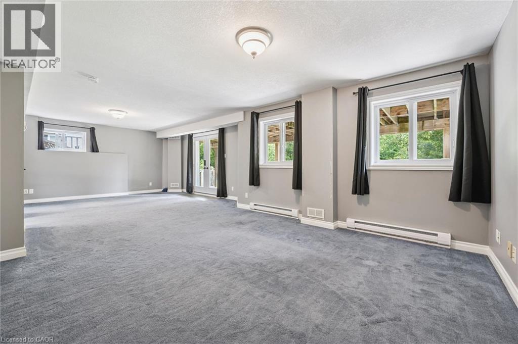 426 HIDDEN CREEK Drive - Image 32