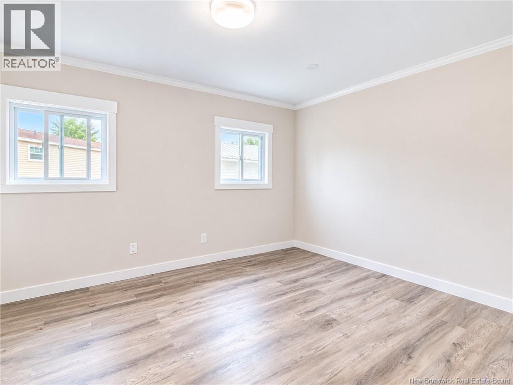 14 Elmdale Crescent - 23