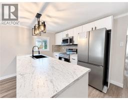 14 Elmdale Crescent, photo 15