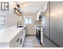 14 Elmdale Crescent, photo 16