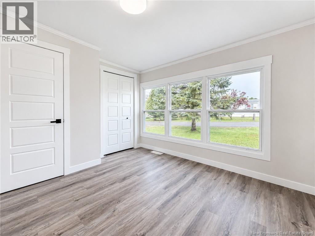 14 Elmdale Crescent - 19