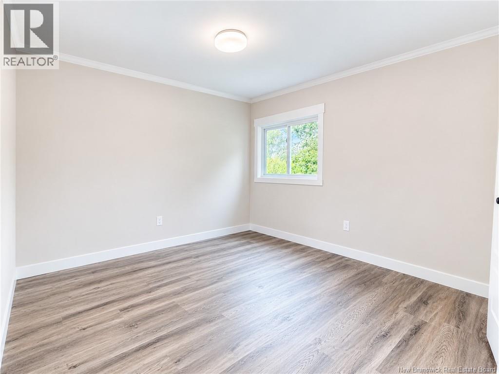 14 Elmdale Crescent - 21
