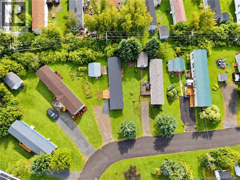 14 Elmdale Crescent - 32