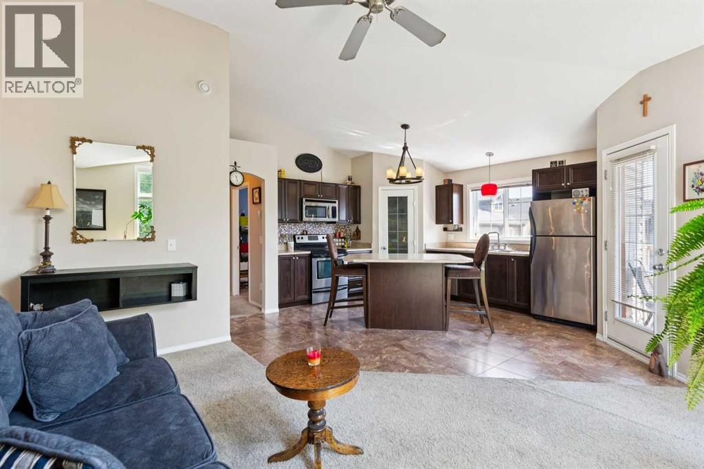 201, 60 Panatella Landing NW, Panorama Hills, Calgary photo 3