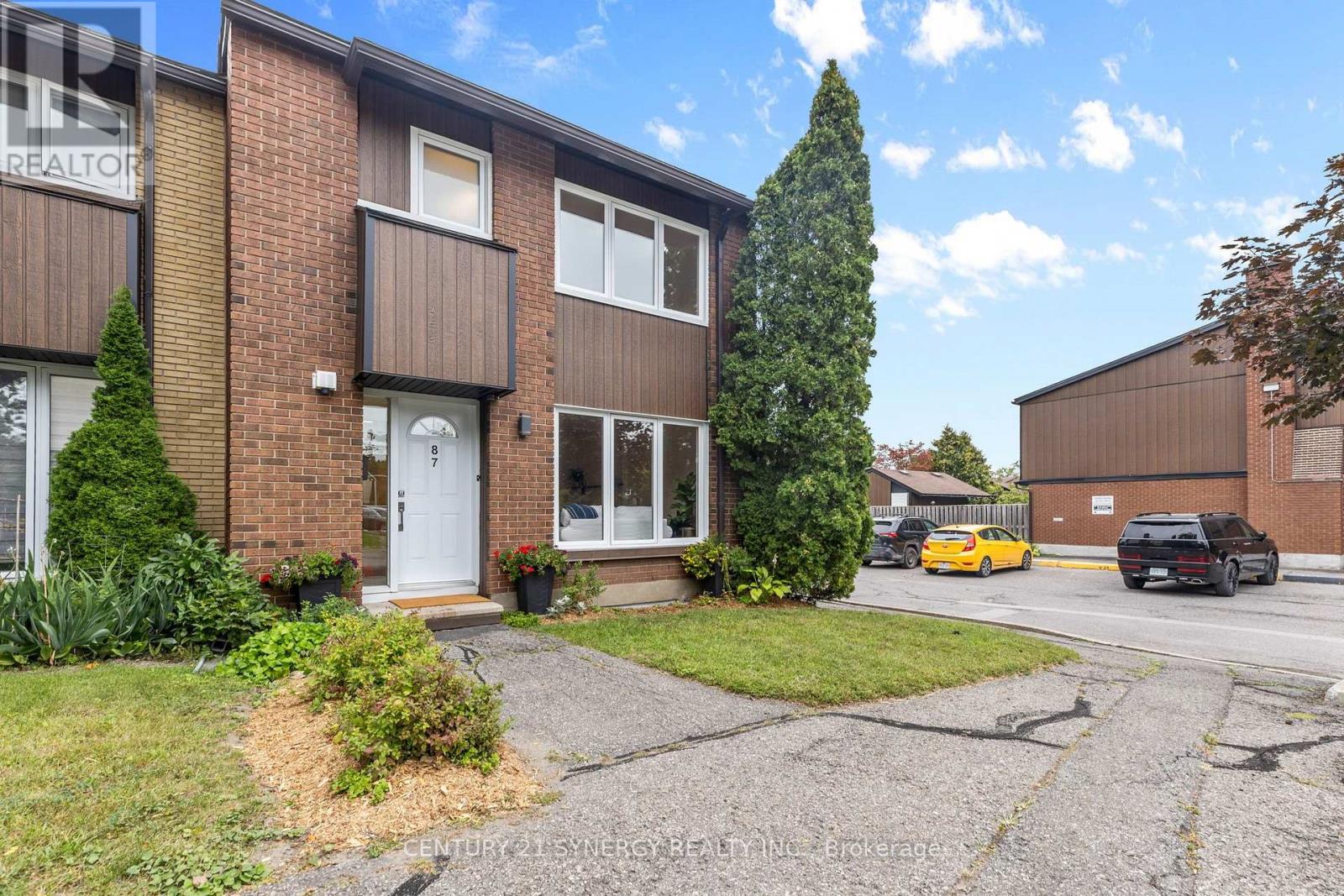 3 Bed, 2 Bath House for Sale in Ottawa – 87 – 1900 MARQUIS AVENUE, Ottawa – MLS# X13758186 - Image 49