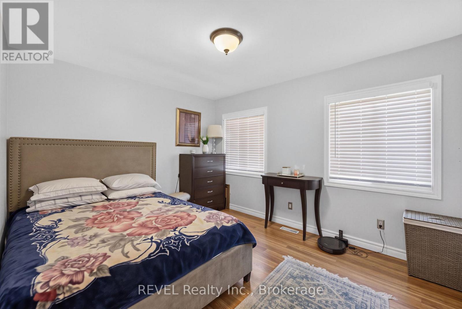 17 Ramsey Street — photo 16