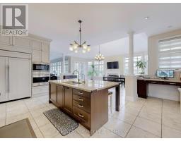 3 Royal County Down Crescent, Markham, ON L6C0K1 Photo 9