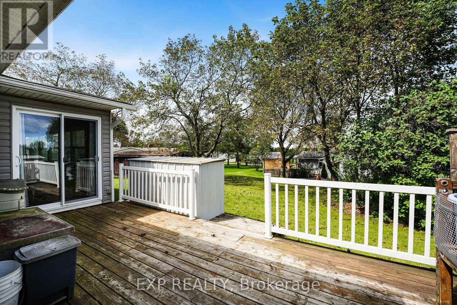 4 FAIRBIRCH COURT - 36