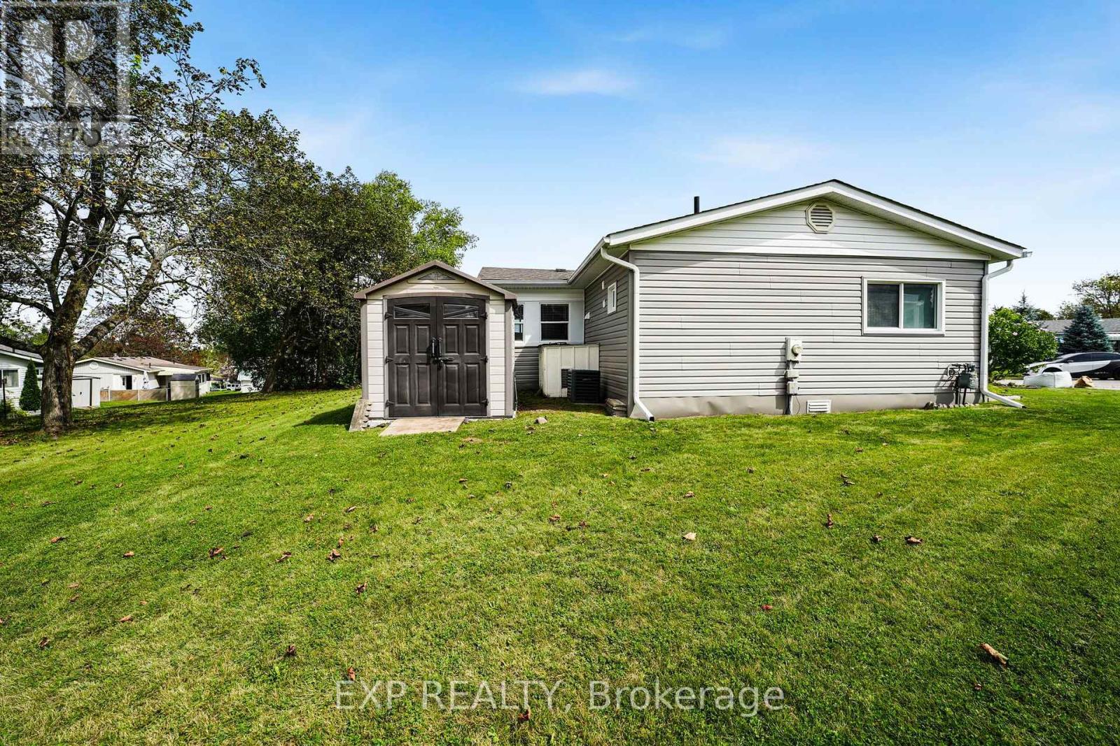 4 FAIRBIRCH COURT - 39