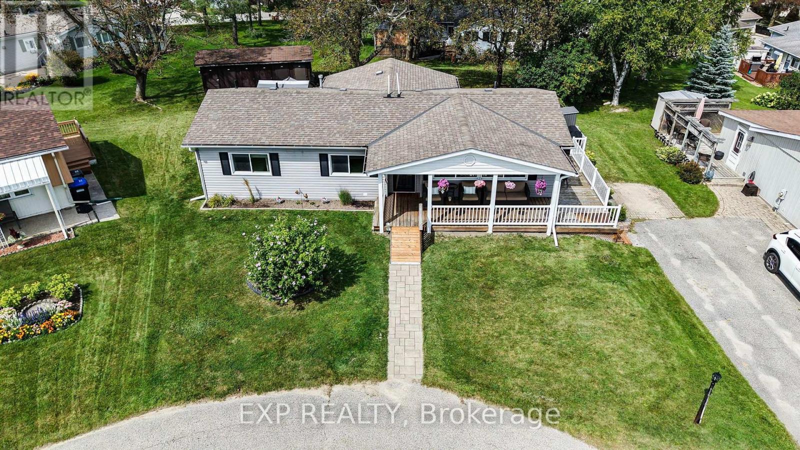 4 FAIRBIRCH COURT - 41