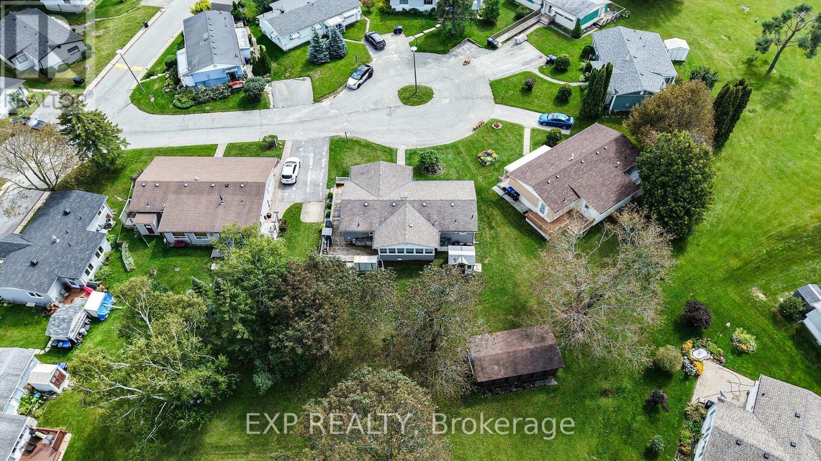 4 FAIRBIRCH COURT - 43