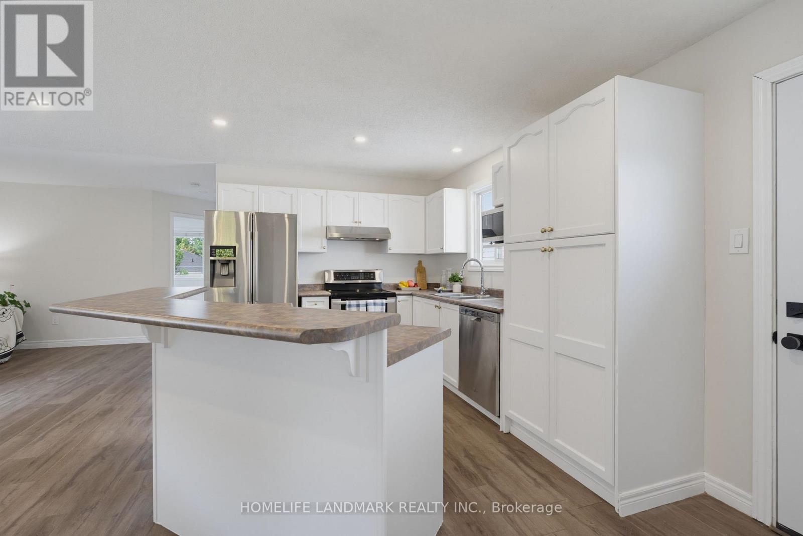 1791 MARCONI BOULEVARD - 10