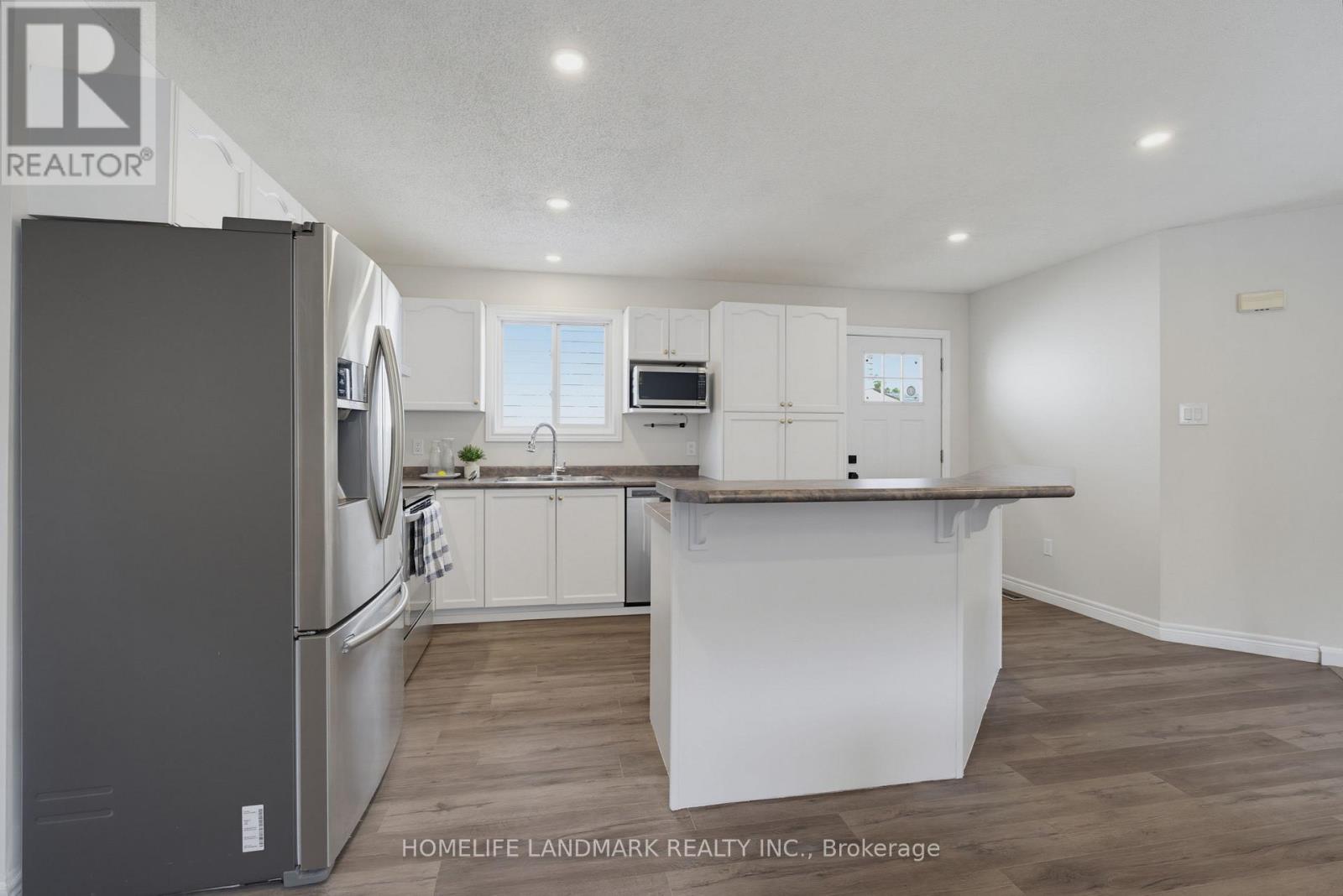 1791 MARCONI BOULEVARD - Image 11