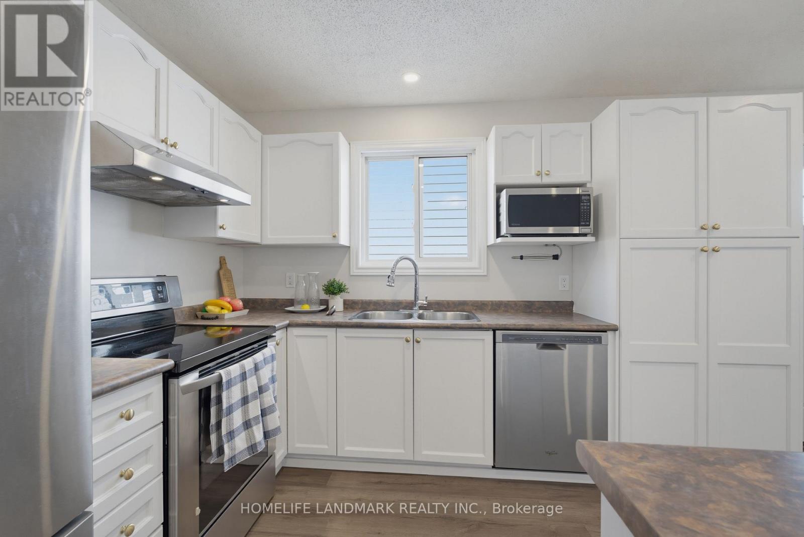1791 MARCONI BOULEVARD - Image 13