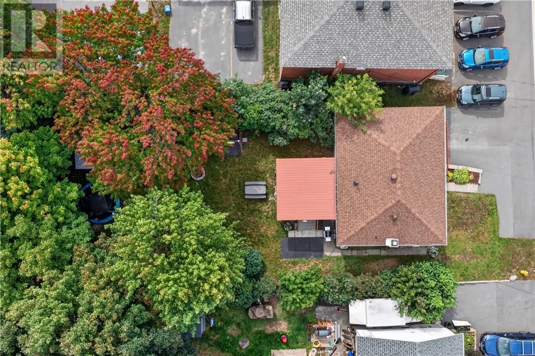 363 Wellington Heights - 24
