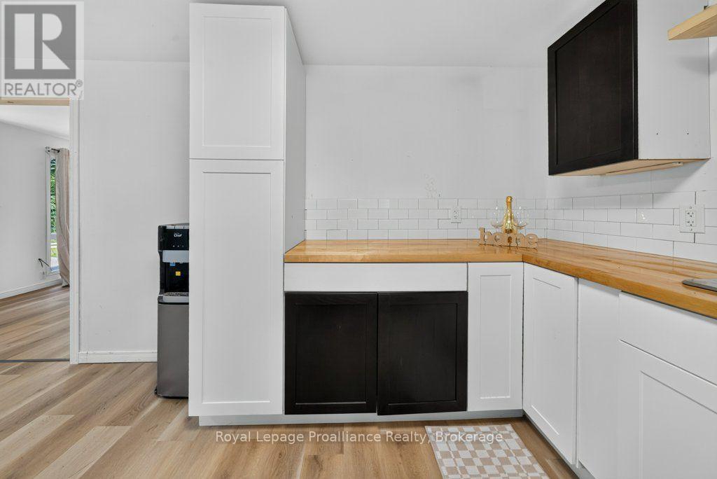1139 RIVER ROAD - Image 17