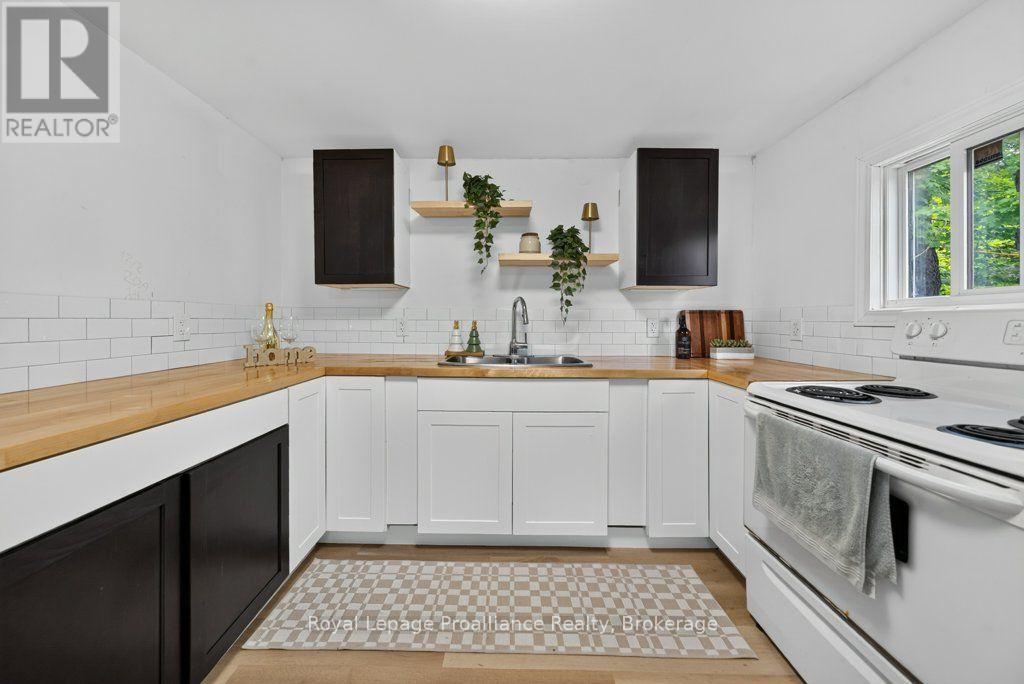1139 RIVER ROAD - Image 20