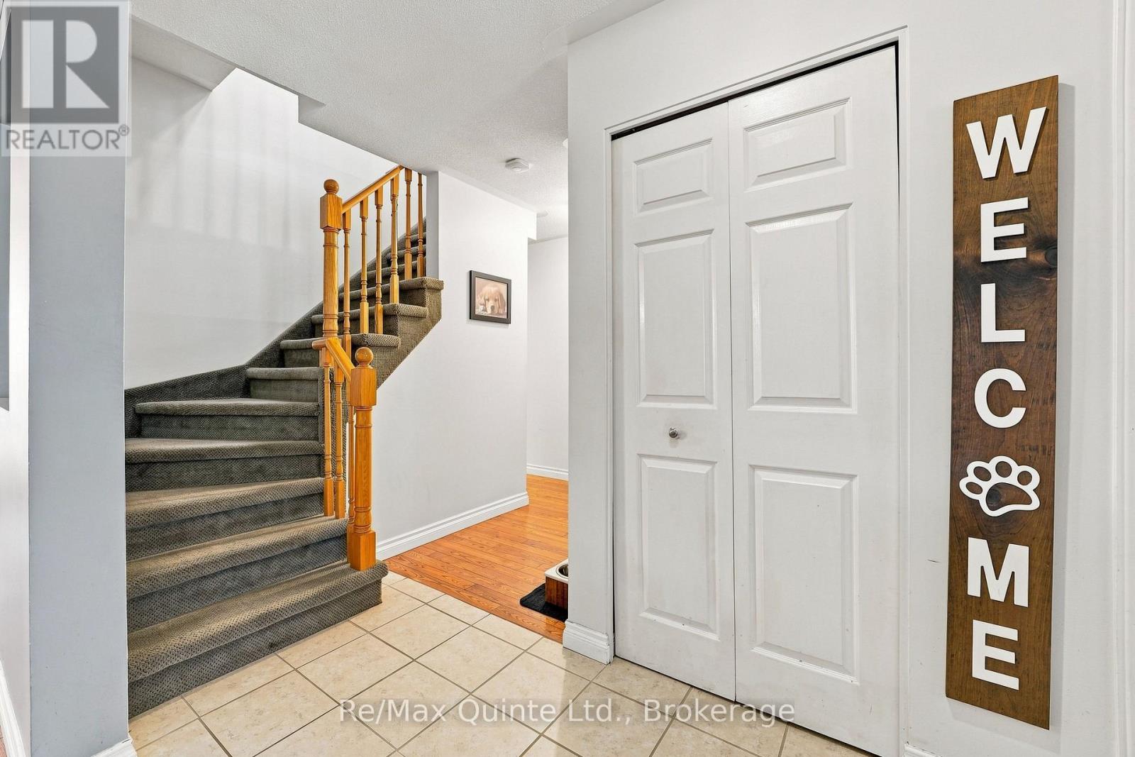 37 BOGART CRESCENT - Image 18