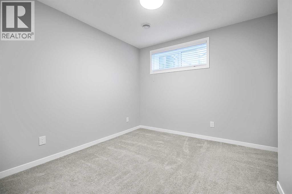 68 Wolf Gate - Image 44