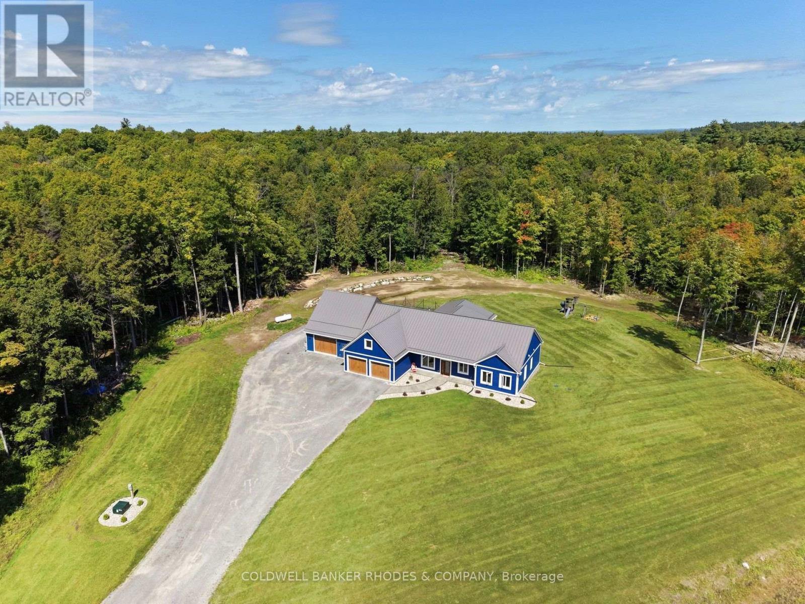 780 MCKENZIE AVENUE - 41
