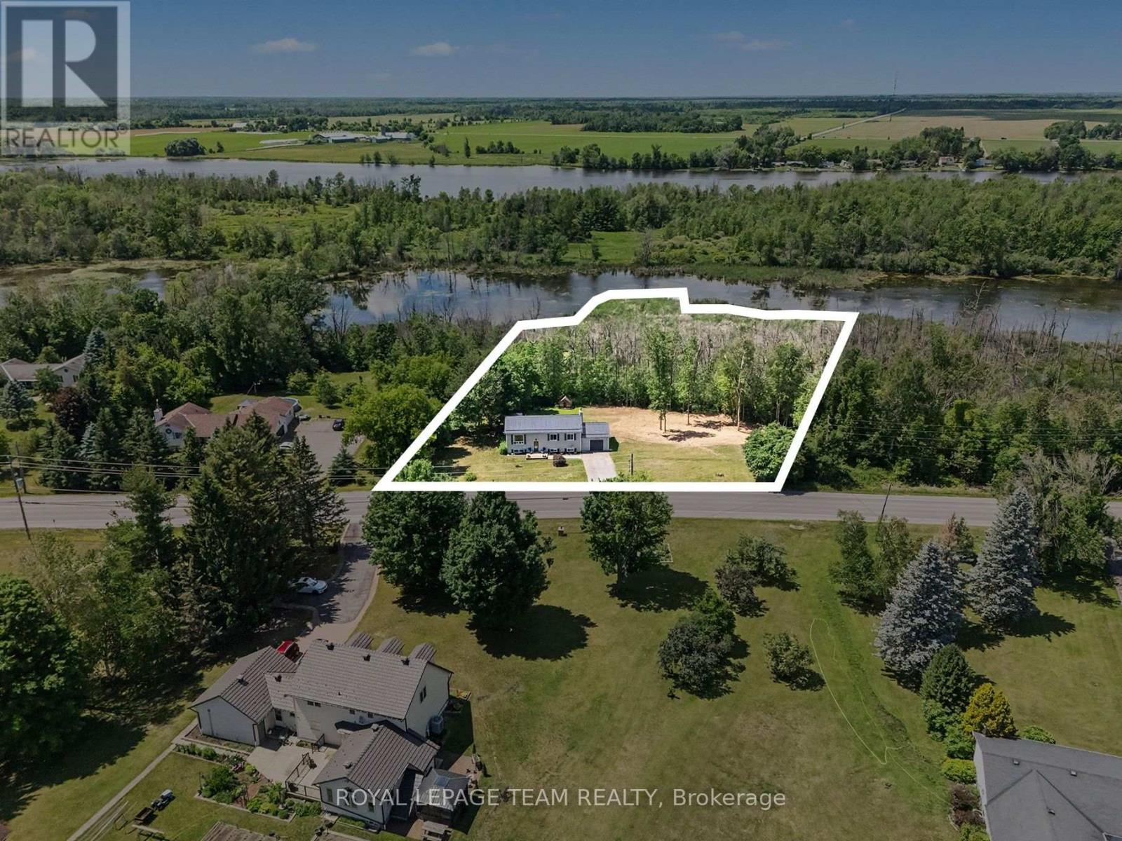 2495 RIVER ROAD - 34