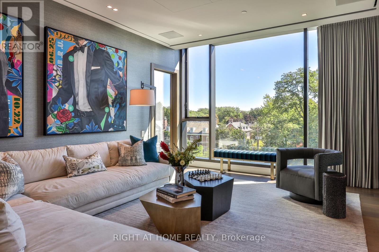 #501 1 ROXBOROUGH STREET E - 3