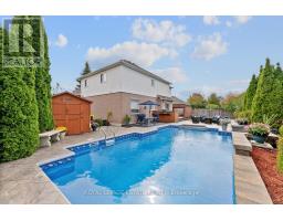 Laundry room - 15 Mcgregor Drive, Ajax, ON L1T3W8 Photo 14