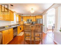 194 King Street, Parrsboro, NS B0N1S0 Photo 17